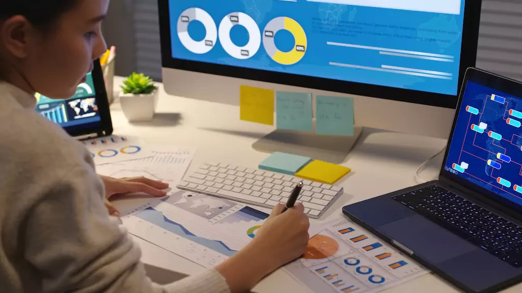 How to Design Role-Specific Dashboards That Everyone Loves!