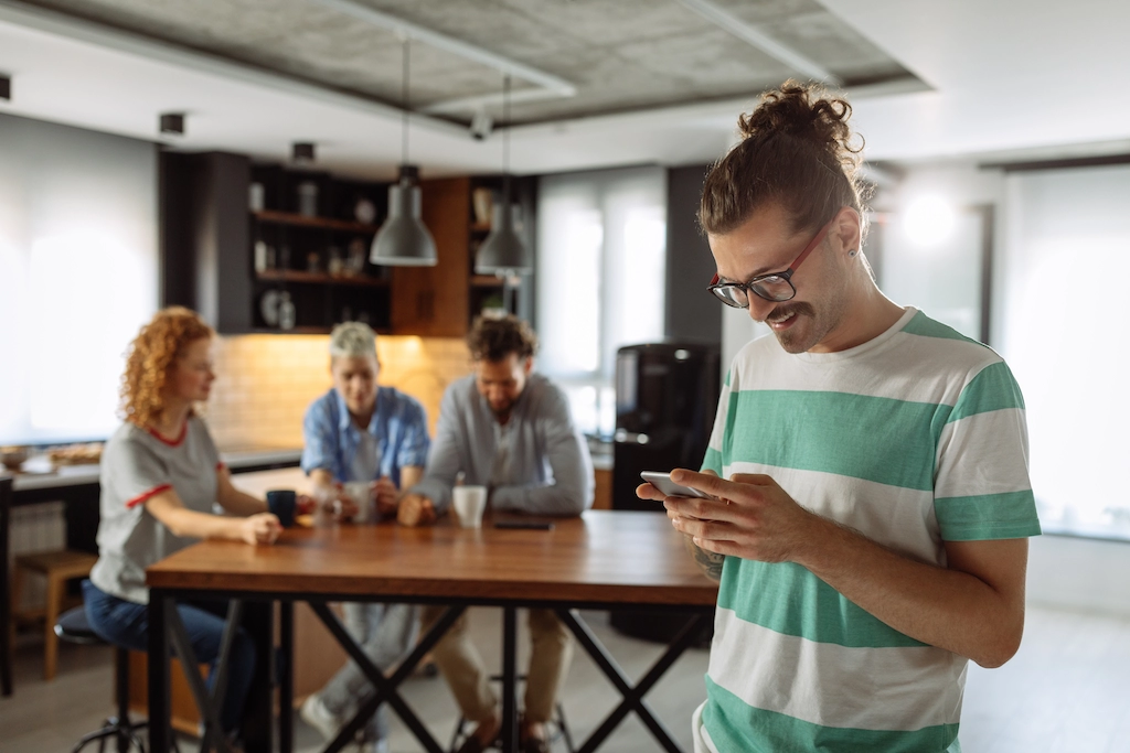 Integrating Social Media and Web Development for Business Growth